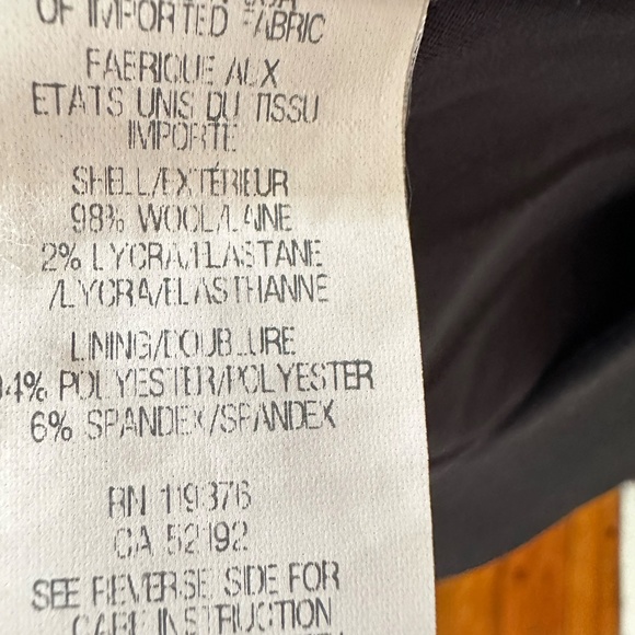 Helmut Lang Black Wool Cropped Blazer - Tuxedo Hi-Lo Hem SZ 4 - Picture 5 of 5